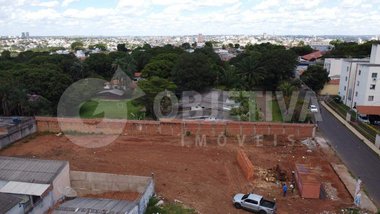 land_lot em Rua Pio XII, Lagoinha - Uberlândia - MG