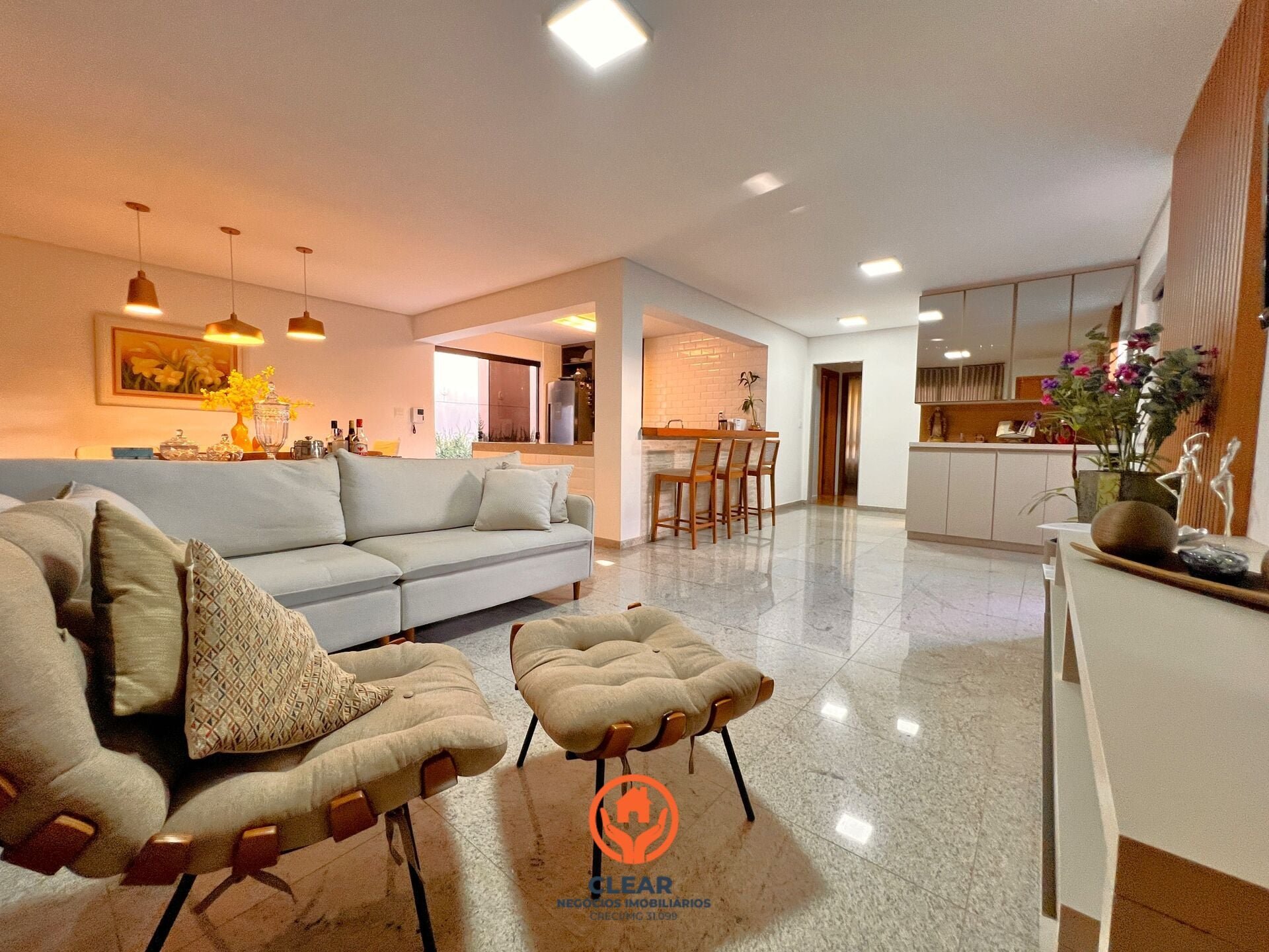 Casa com 3 quartos — Conjunto Celso Machado, Belo Horizonte