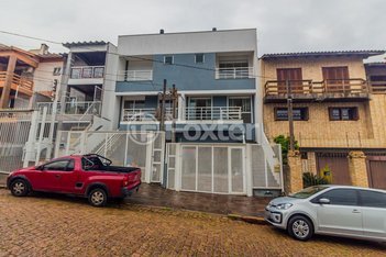 house em Rua Ivan Iglesias, Jardim Sabará - Porto Alegre - RS
