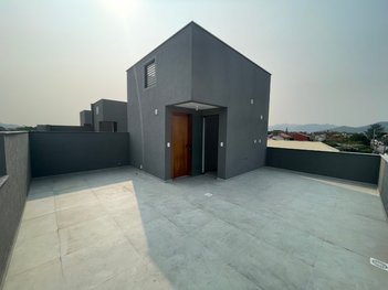 house em Dona Vitorina Lopes, Campeche - Florianópolis - SC