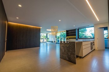 apartment em Rua das Castanhetas, Jurerê Internacional - Florianópolis - SC