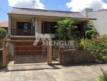 house em Rua Maestro Salvador Campanella, Jardim Itu - Porto Alegre - RS
