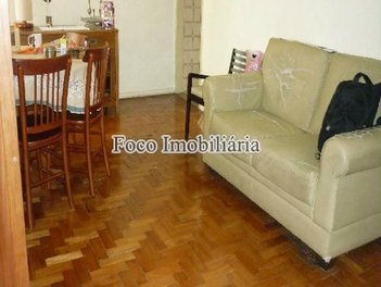 apartment em Avenida Nossa Senhora de Copacabana, Copacabana - Rio de Janeiro - RJ