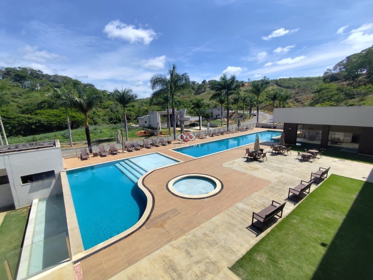 WhatsApp Image 2025-11-28 at 10.17