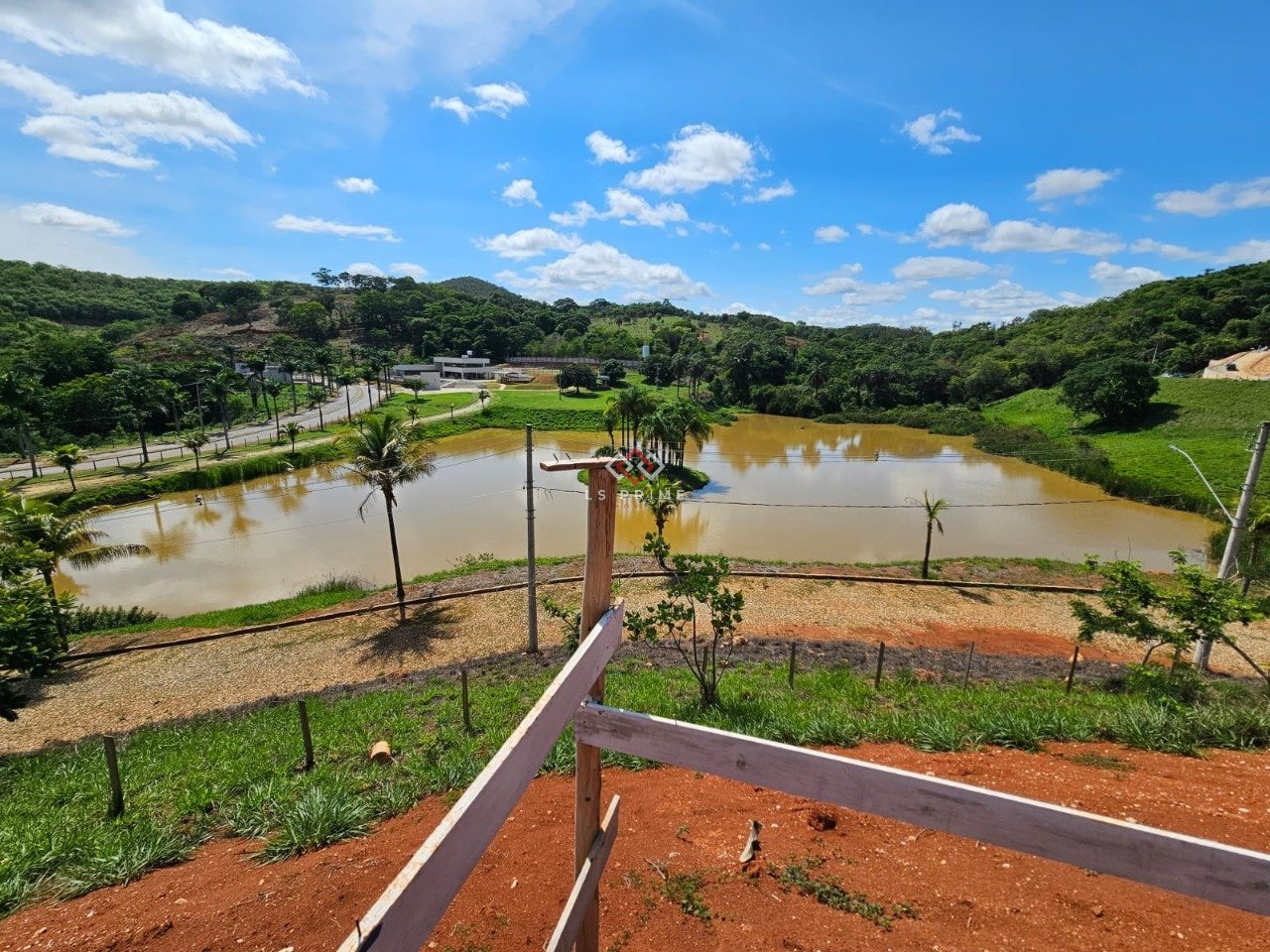 WhatsApp Image 2025-11-28 at 14.52