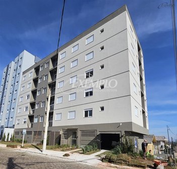 apartment em Rua Doutor Jorge Sehbe, Santa Lúcia - Caxias do Sul - RS