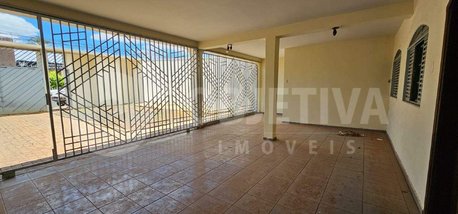 house em Avenida Portugal, Tibery - Uberlândia - MG