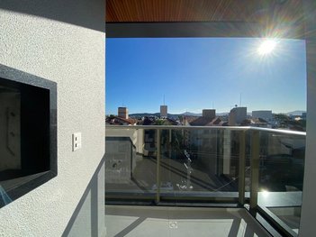 apartment em Rodovia Jornalista Maurício Sirotsky Sobrinho, Jurerê - Florianópolis - SC