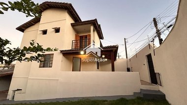 house em Avenida Industrial Walter Kloth, Jardim das Cerejeiras - Atibaia - SP