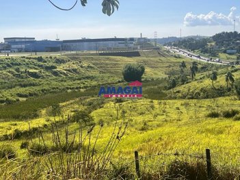 commercial_building em Presidente Dutra, Condomínio Lagoinha - Jacareí - SP