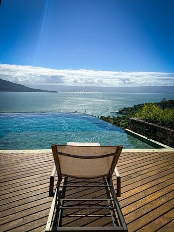 house em Rua Indaiá, Ilhabela - Ilhabela - SP