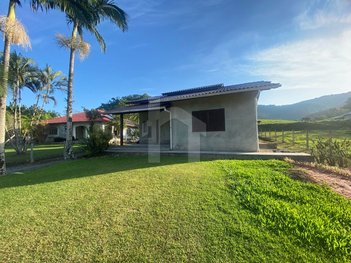house em Rua Carlos Frederico Ramthum, Santa Luzia - Jaraguá do Sul - SC