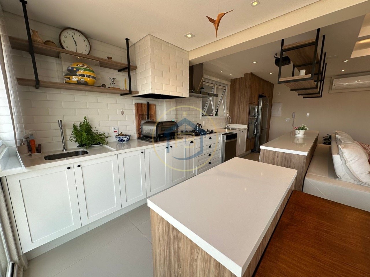 WhatsApp Image 2025-10-22 at 15.32