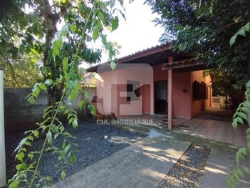 house em Rua Reverendo Gelson dos Santos Castro, Rio Tavares - Florianópolis - SC