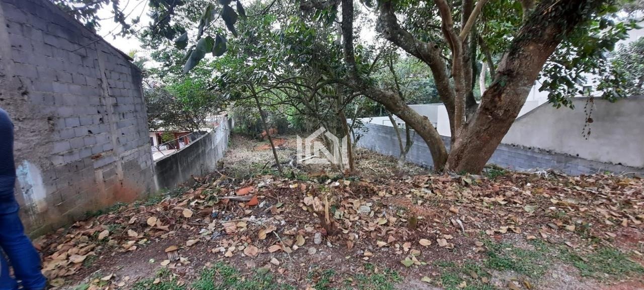 terreno a venda no condominio Terras de Madeira