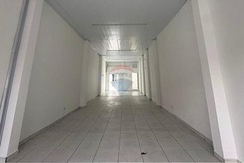 commercial_building em Avenida Antônio Pires Pimentel, Centro - Bragança Paulista - SP