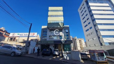 office em Uruguai, Centro - Passo Fundo - RS