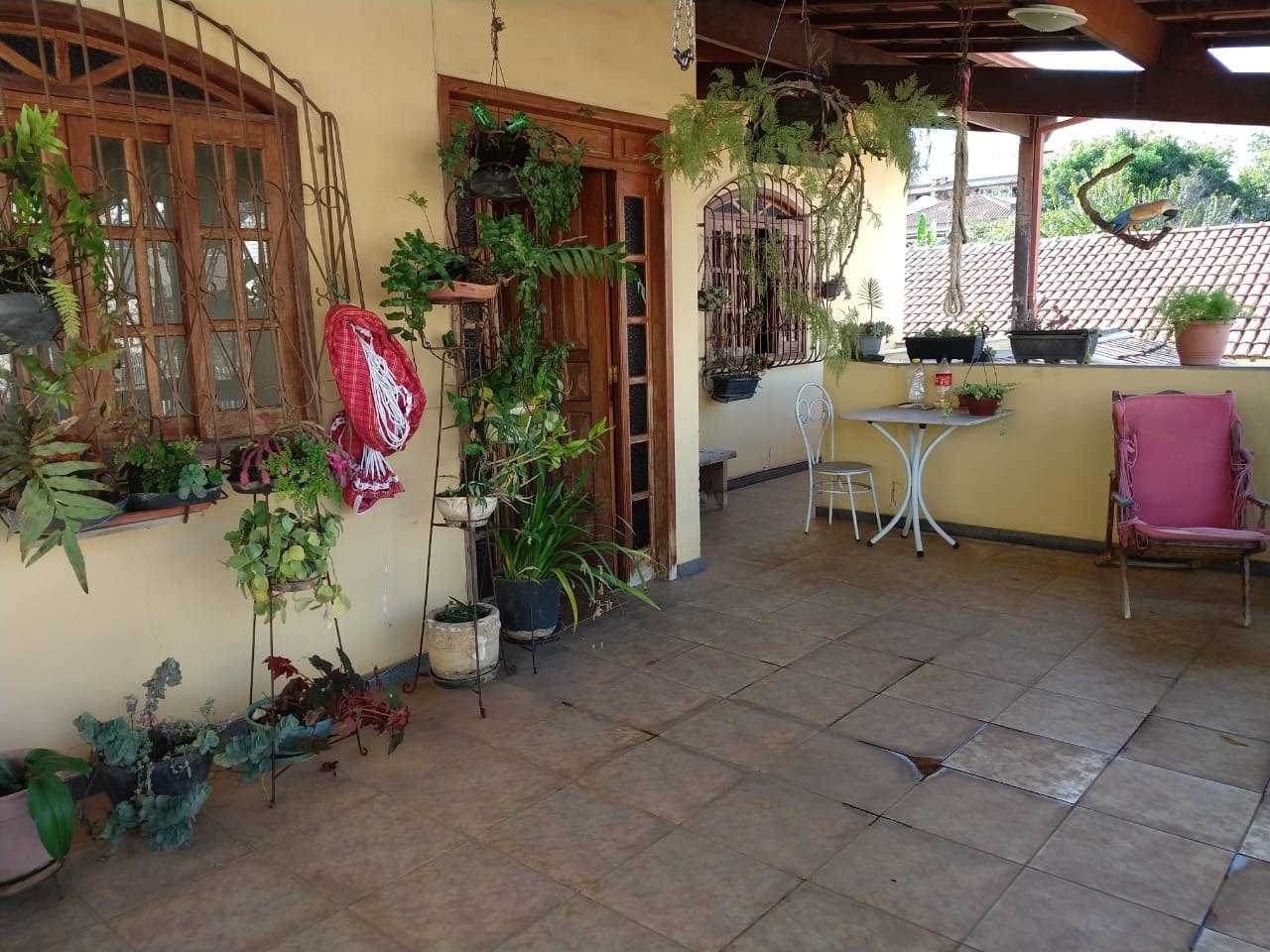 Casa com 4 quartos — Ouro Preto, Belo Horizonte