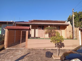 house em Rua Germano Hauschild, Camboim - Sapucaia do Sul - RS