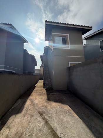 house em Rua da Flor de Maio, Nova Cerejeira - Atibaia - SP