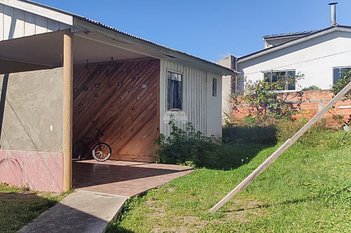 house em Rua Cláudio Pereira da Cruz, Iná - São José dos Pinhais - PR