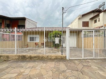 house em Rua Coelho da Costa, Nonoai - Porto Alegre - RS