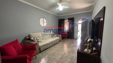 house em Rua Professor Boris Grimberg, Jardim Emília - Jacareí - SP