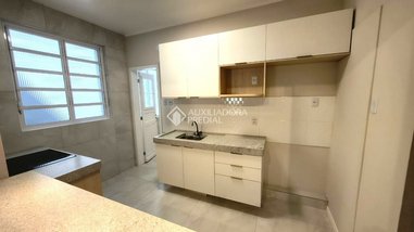 apartment em Rua Vasco da Gama, Rio Branco - Porto Alegre - RS