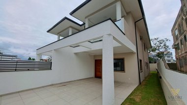 house em Rua Hypólito Gregório Pereira, Canasvieiras - Florianópolis - SC