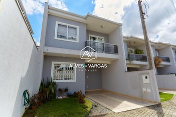 house em Salomão Elias Feder, Uberaba - Curitiba - PR