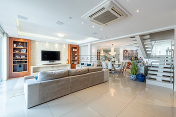 house em Doutor Barbosa Gonçalves, Chácara das Pedras - Porto Alegre - RS
