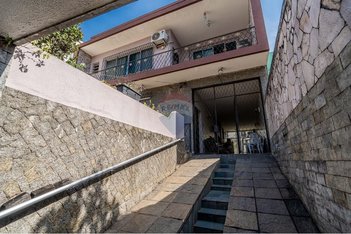 house em Rua Comendador Bastos, Freguesia (Ilha do Governador) - Rio de Janeiro - RJ