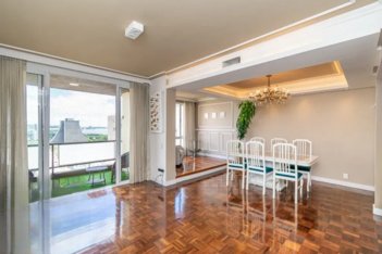 apartment em Rua Duque de Caxias, Centro Histórico - Porto Alegre - RS