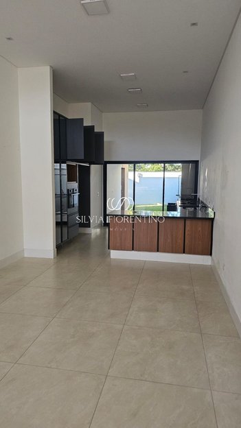 house em Avenida Renato Vargas, Loteamento Residencial Campos do Conde II - Tremembé - SP