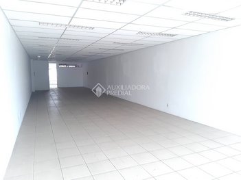 commercial_property em Avenida Protásio Alves, Rio Branco - Porto Alegre - RS