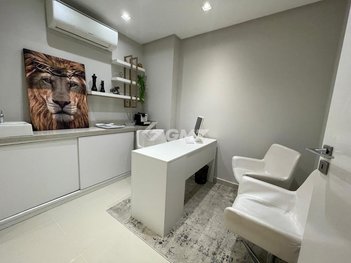 office em Rua 912, Centro - Balneário Camboriú - SC