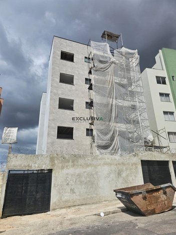 apartment em Rua Iretama, Novo Eldorado - Contagem - MG