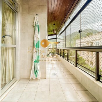 apartment em Avenida Alberto Torres, Alto - Teresópolis - RJ