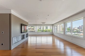 apartment em Rua Pedro Chaves Barcelos, Mont Serrat - Porto Alegre - RS