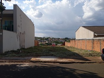 land_lot em Rua Lucília Martina Trannin, Jardim Central Park - Londrina - PR