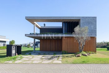 house em Avenida Castelo Branco, Torres - Torres - RS