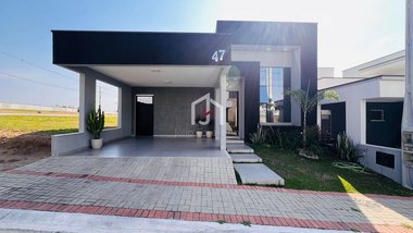 house em Avenida Luiz Gonzaga das Neves, Caminho Novo - Tremembé - SP