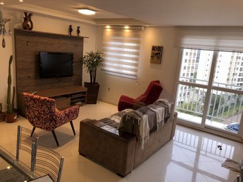 apartment em Rua Doutor Carlos Renato R. Fonseca, Jardim Sabará - Porto Alegre - RS