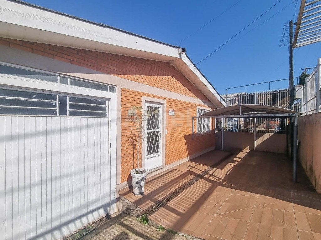 01 FACHADA