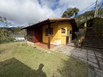 house em Estrada Isaías Vidal, Albuquerque - Teresópolis - RJ