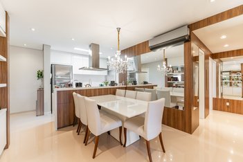 apartment em Rua Arthur Mohr, Portão - Curitiba - PR