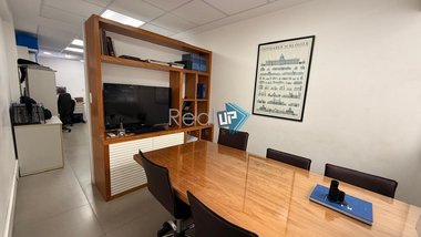 office em Marquês de Abrantes, Flamengo - Rio de Janeiro - RJ