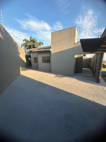 house em Avenida Mário da Silveira Barbosa, Jardim Itamaracá - Campo Grande - MS