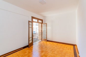 apartment em Rua Marechal Floriano Peixoto, Centro Histórico - Porto Alegre - RS