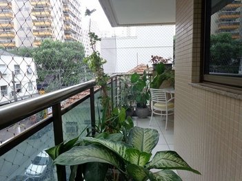 apartment em Rua Doutor Tavares de Macedo, Icaraí - Niterói - RJ